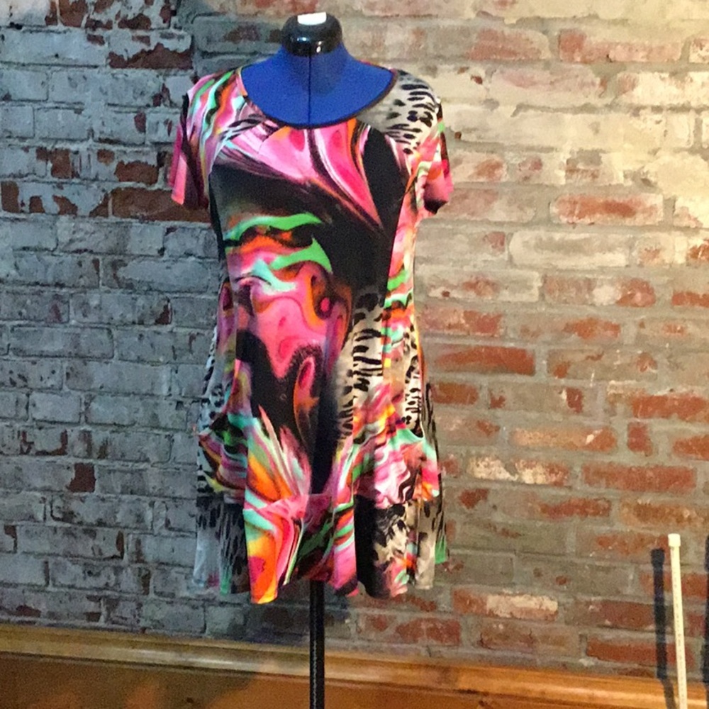 Short sleeve dress with pockets